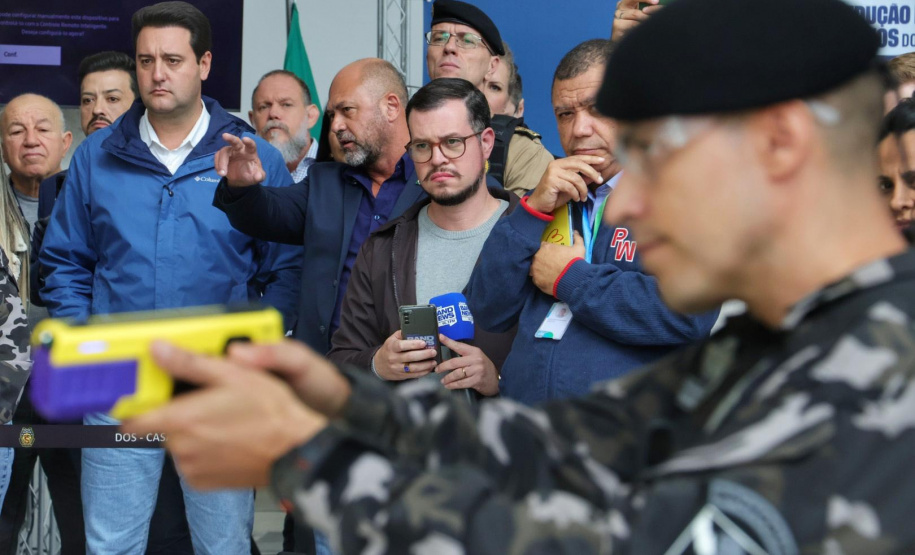 Com tecnologia de última geração, Paraná entrega 1,4 mil armas não letais para as polícias