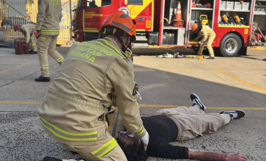 Simulado de Acidente com Múltiplas Vítimas reforça ações do Maio Amarelo em Jacarezinho