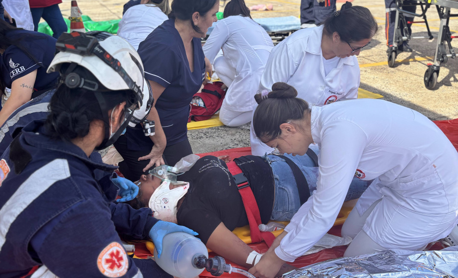 Simulado de Acidente com Múltiplas Vítimas reforça ações do Maio Amarelo em Jacarezinho