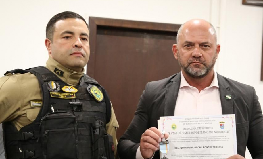 Secretário Hudson recebe Medalha Batalhão Metropolitano do Noroeste