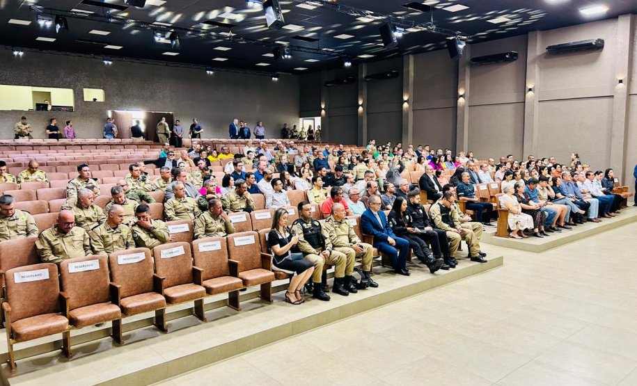 PMPR realiza solenidade de passagem de comando do 7º BPM em Cruzeiro do Oeste