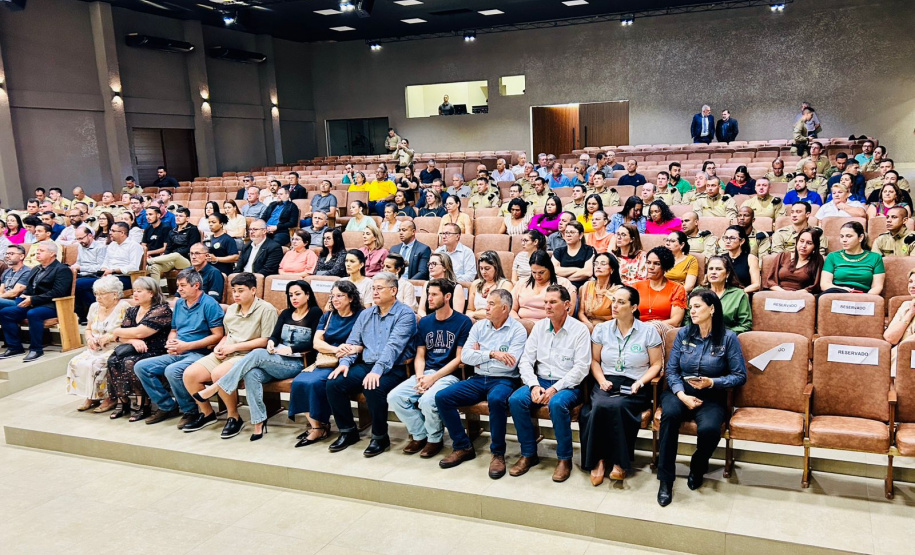 PMPR realiza solenidade de passagem de comando do 7º BPM em Cruzeiro do Oeste