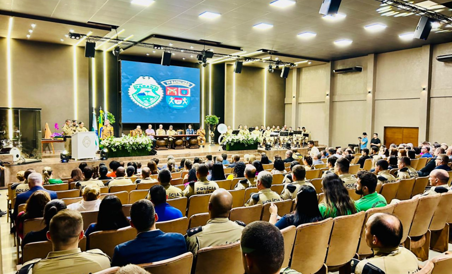PMPR realiza solenidade de passagem de comando do 7º BPM em Cruzeiro do Oeste