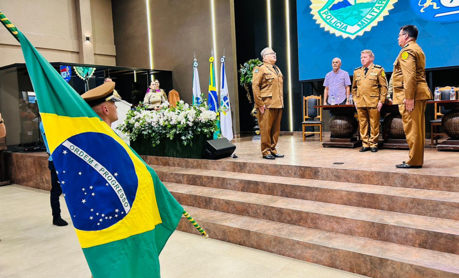 PMPR realiza solenidade de passagem de comando do 7º BPM em Cruzeiro do Oeste