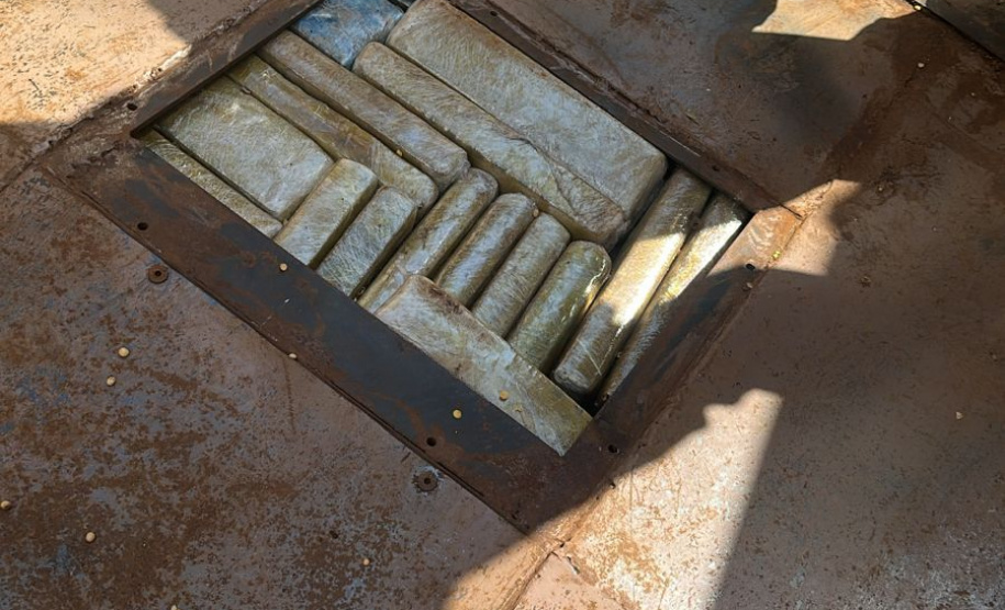 PMPR apreende mais de 700 kg de maconha em Presidente Castelo Branco