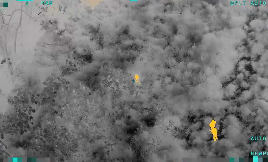 Câmeras térmicas: Falcão da PMPR detecta fugitivo que transportava 215 kg de drogas