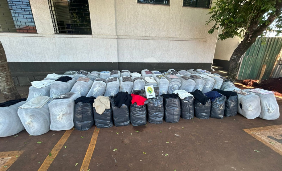 PMPR apreende carga de roupas avaliada em 350 mil reais