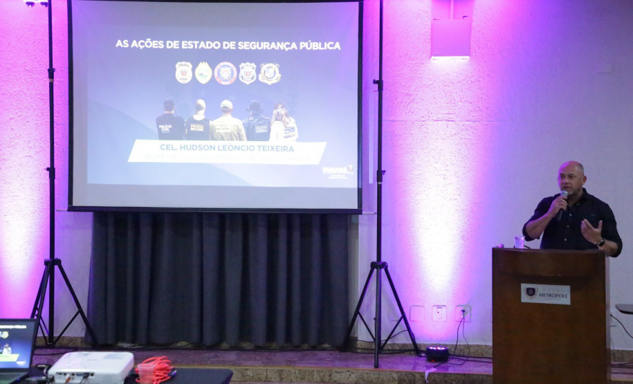 Secretário Hudson ministra palestra na 1° Conferência Regional dos CONSEGs em Maringá