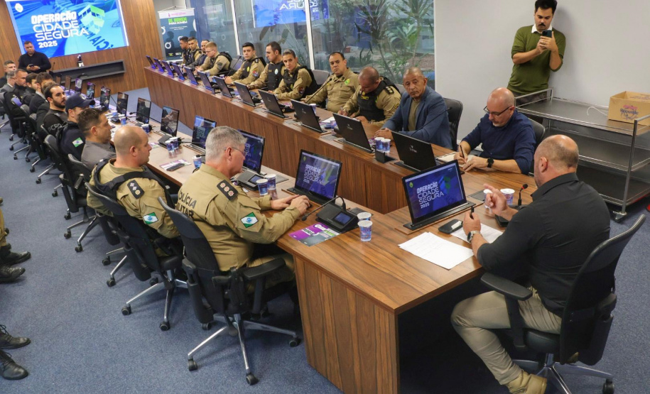 Secretário Hudson participa de reunião da Operação Cidade Segura em Paranaguá