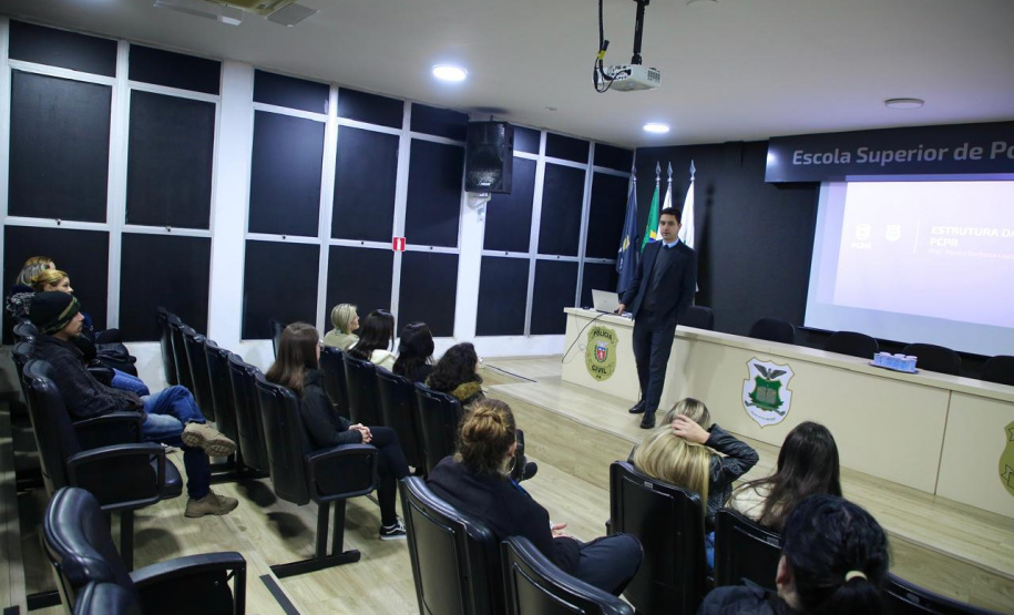 Sesp encerra ciclo de visitas com integração de servidores na Polícia Civil do Paraná