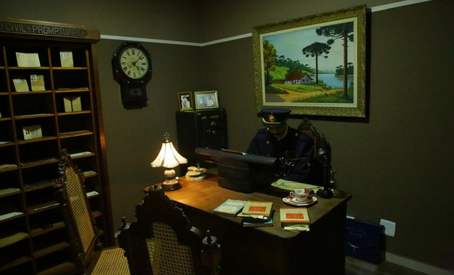 Sesp encerra ciclo de visitas com integração de servidores na Polícia Civil do Paraná