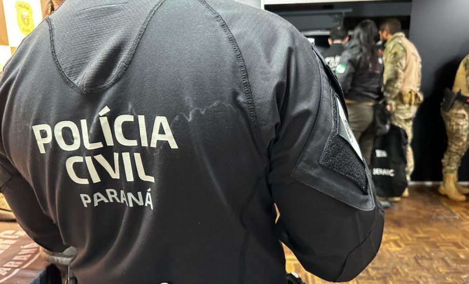 PCPR cumpre 24 mandados contra grupo que monitorava ação policial em Paranaguá