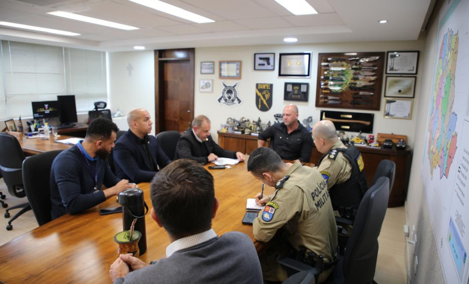 Secretário Hudson recebe o deputado Ricardo Arruda