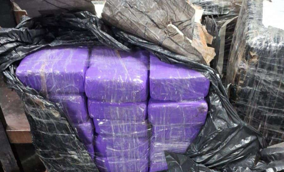 PCPR prende homem com 150 quilos de maconha na BR-277