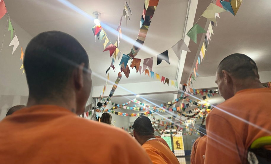 Atividade interdisciplinar para encerramento de semestre mobiliza 600 custodiados nas penitenciárias de Cascavel