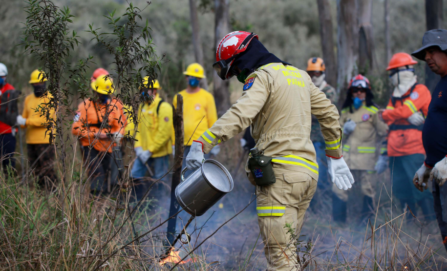 Prova do concurso do Corpo de Bombeiros acontece nesse domingo em 12 cidades