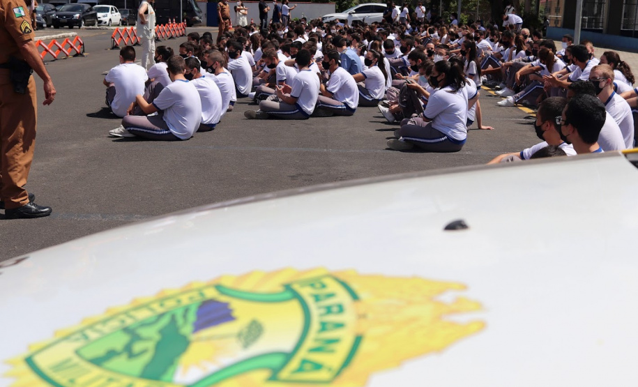 Colégios da Polícia Militar do Paraná lideram ranking estadual do Enem 2024