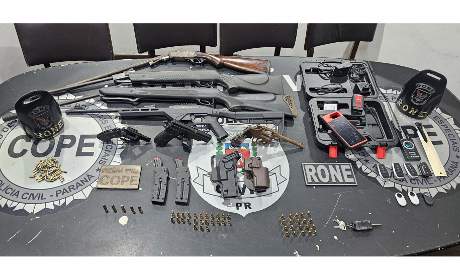 PCPR e PMPR prendem dois suspeitos de tentativa de roubo a banco em Bocaiúva do Sul