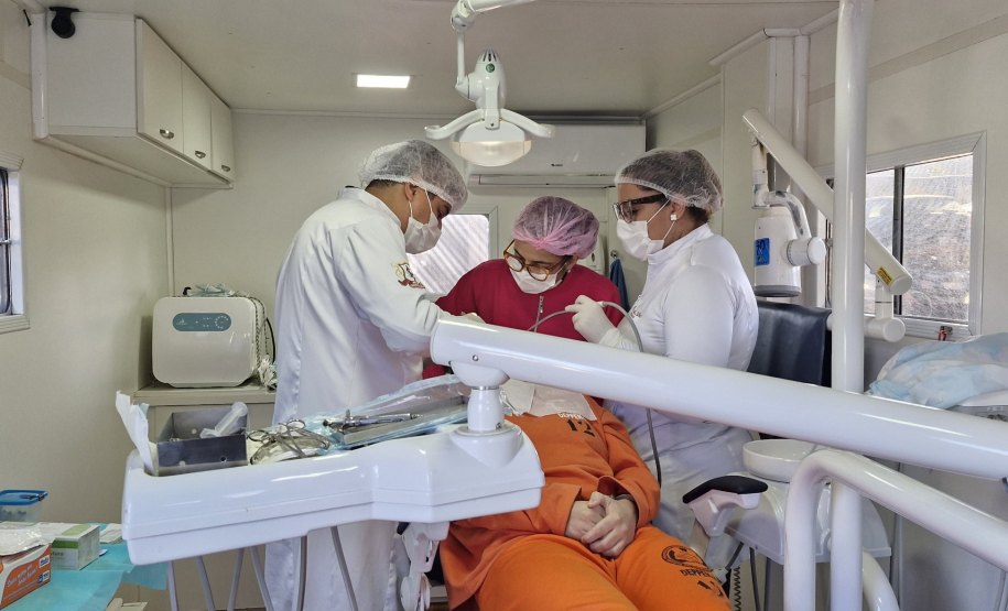 Projeto Sorrir leva atendimento odontológico a custodiados em unidades prisionais da Regional de Maringá