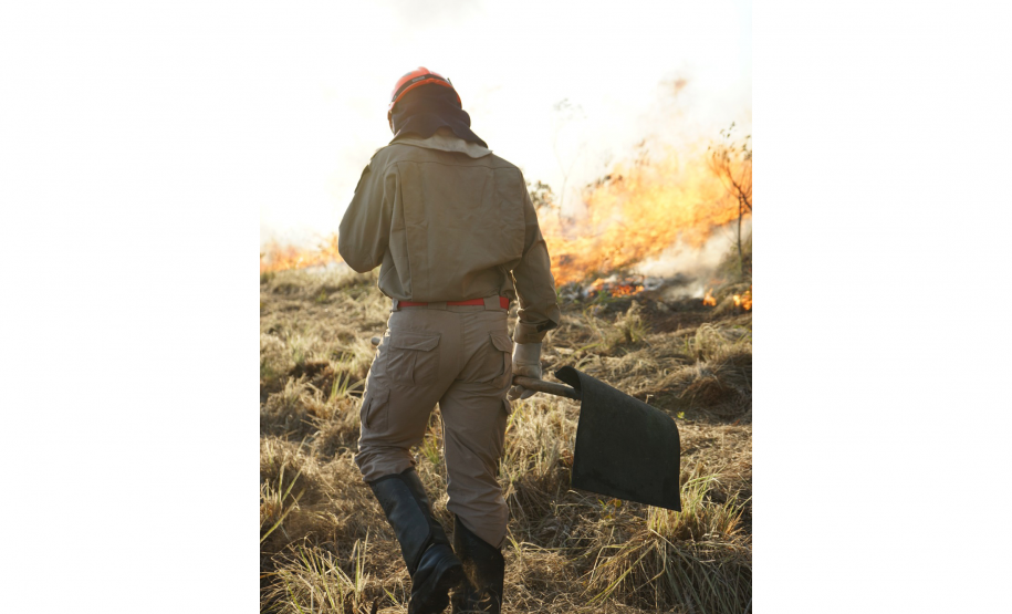 Dias secos e de sol aumentam ainda mais o risco de incêndios causados por balões