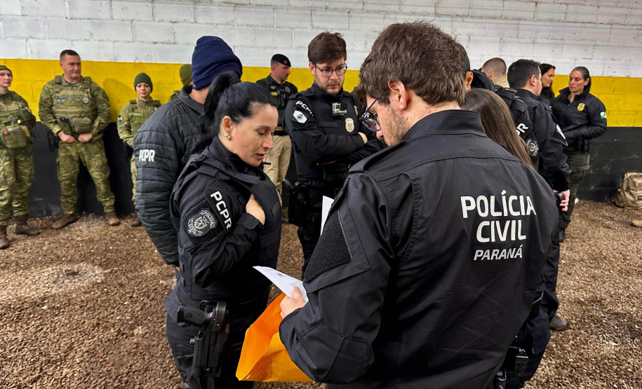 PCPR deflagra operação contra grupo investigado por comércio ilegal de armas no Sudoeste