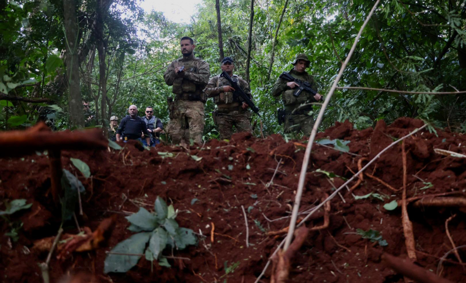 Ação integrada desativa porto clandestino usado para o tráfico na fronteira com o Paraguai