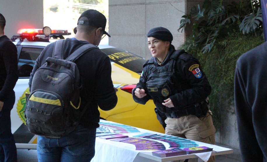 PMPR celebra 171 anos com exposição em shoppings e ações interativas