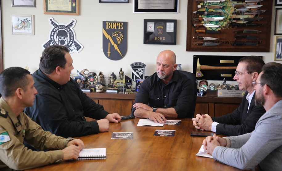 Secretário Hudson recebe o prefeito de Francisco Beltrão Antonio Pedron