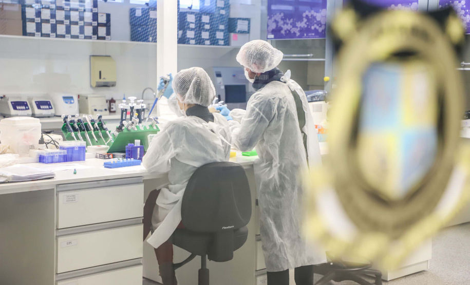 Polícia Científica coleta DNA de familiares para identificar pessoas desaparecidas