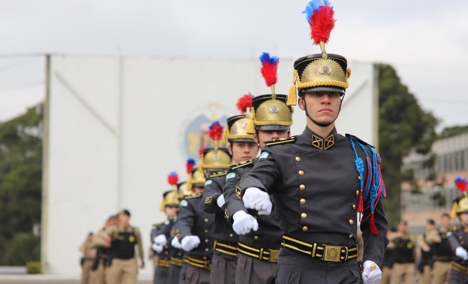 Polícia Militar do Paraná celebra 171 anos de história, serviço e exemplos que arrastam