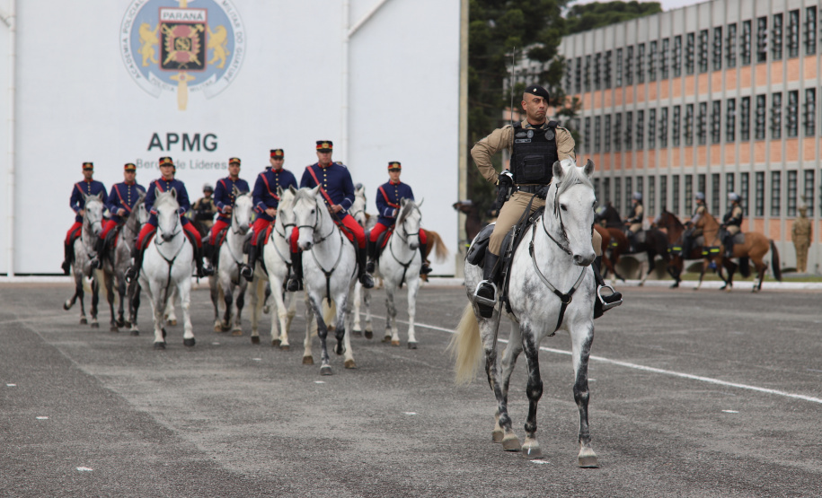 Polícia Militar do Paraná celebra 171 anos de história, serviço e exemplos que arrastam