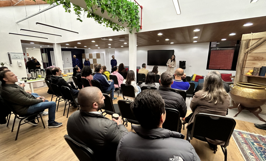 Capacitação fortalece liderança e inovação na Polícia Científica do Paraná