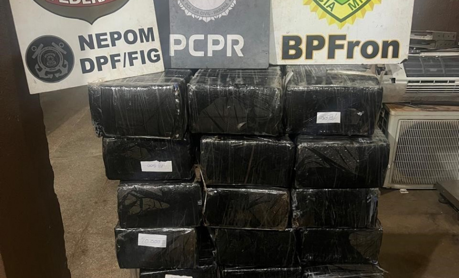 Em ação conjunta, PMPR apreende mais de 400kg de maconha em Foz do Iguaçu