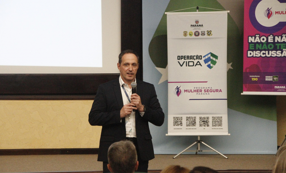 Policiais dialogam com 42 mil homens em ação de combate à violência contra a mulher