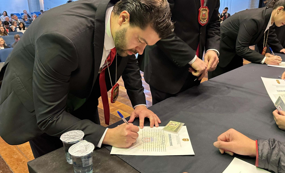 Polícia Civil dá posse a 560 novos policiais na maior contratação da corporação