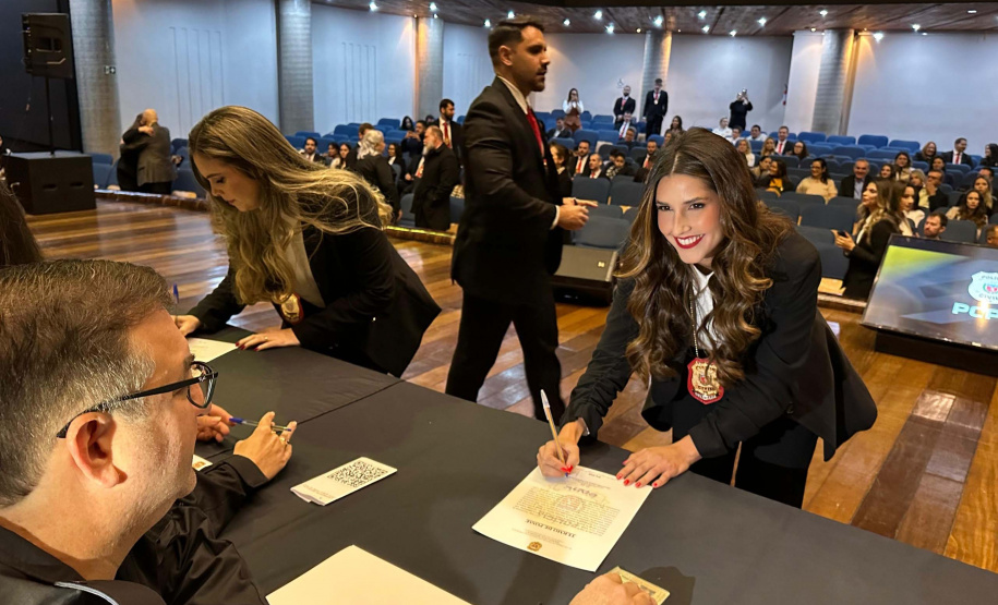 Polícia Civil dá posse a 560 novos policiais na maior contratação da corporação