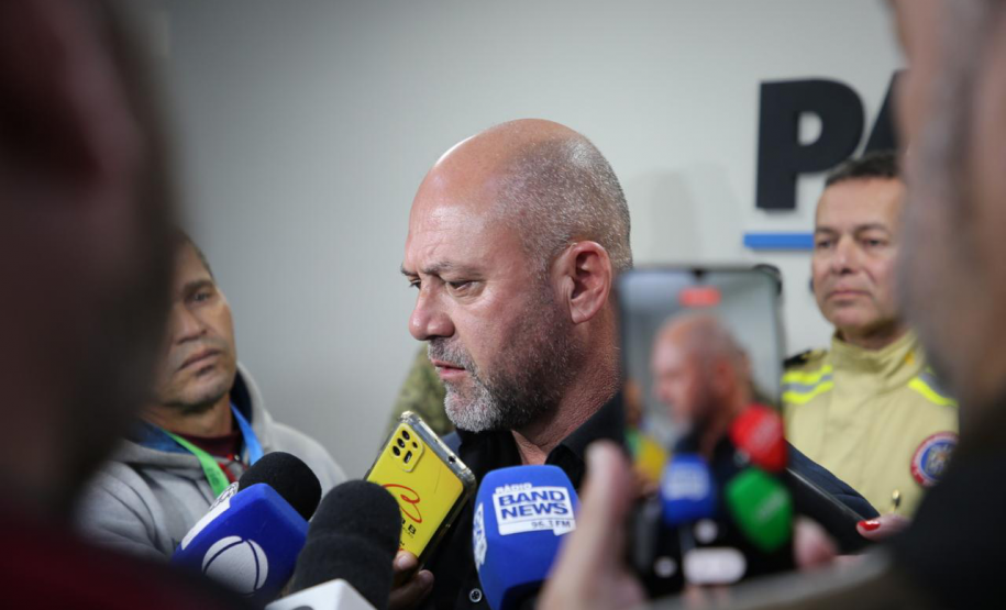 Explosão em Quatro Barras: após recolhimento de vestígios, trabalhos avançam para identificação das vítimas