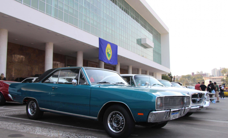 PMPR realizará passeio motociclístico e encontro de carros antigos no Palácio Iguaçu