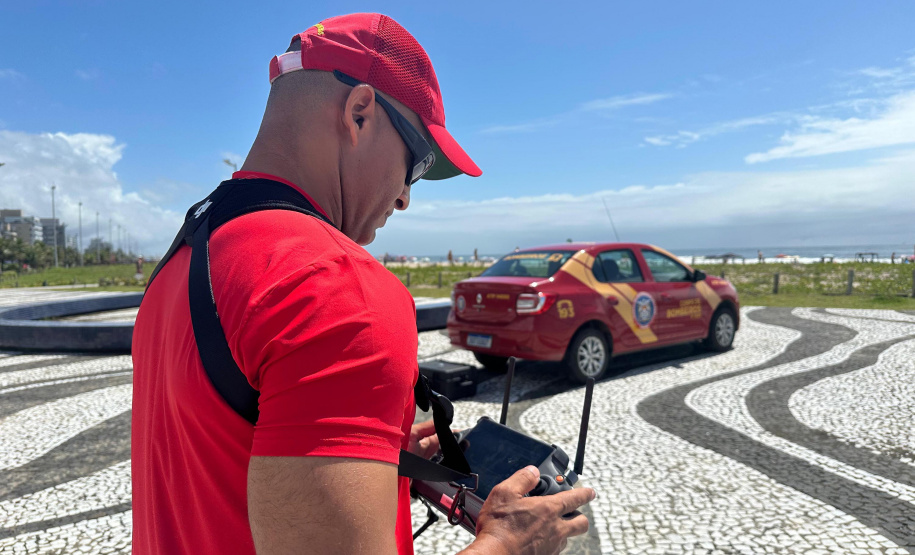Use da tecnologia dos drones tem se tornado cada vez mais importante no trabalho dos bombeiros paranaenses.