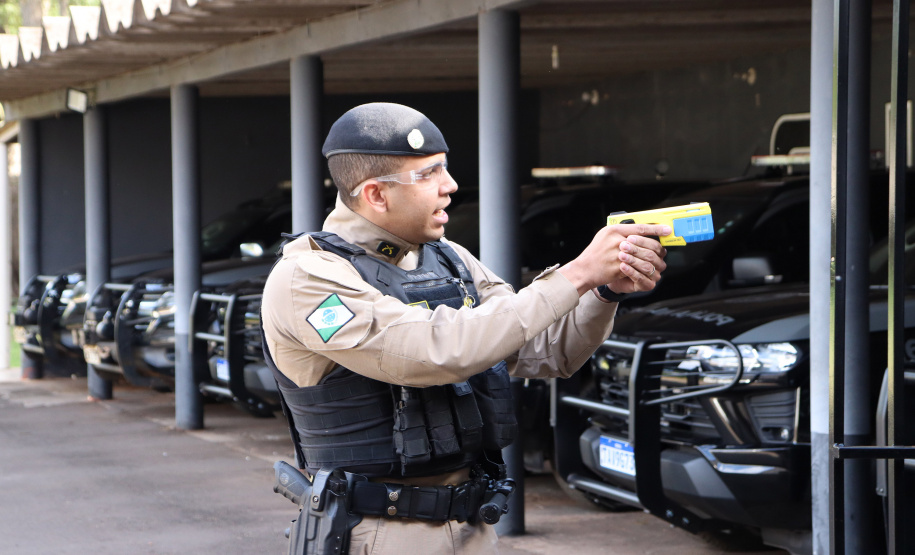Polícia Militar do Paraná começa a utilizar Tasers em operações nas ruas