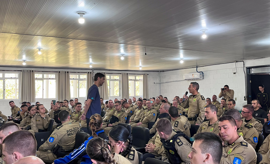 Com palestra de Giba, PMPR inicia a Copa PMPR de Voleibol 2025