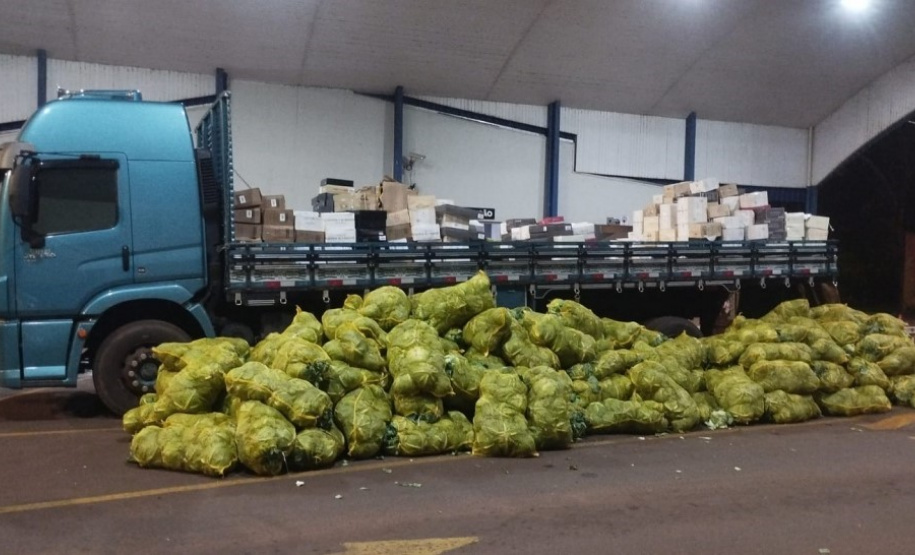 PMPR apreende caminhão de vinho por descaminho na zona rural de Pranchita