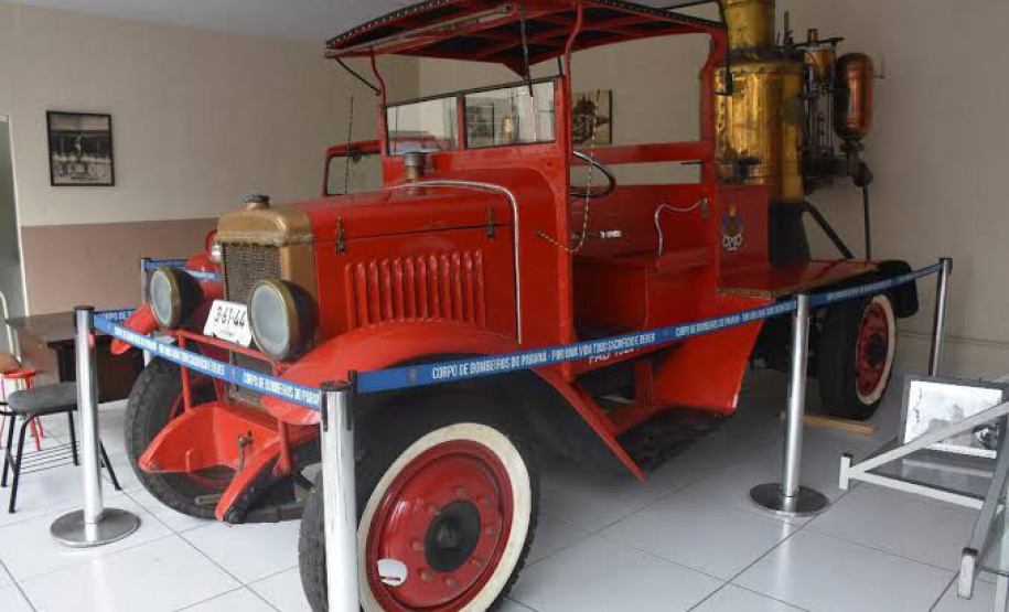 Desfile de 7 de Setembro vai levar ao público a evolução das viaturas dos Bombeiros