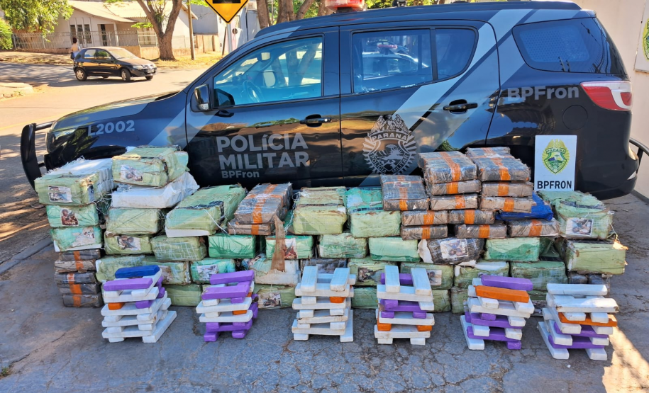 PMPR apreende 1 tonelada de maconha em Tapira: prejuízo ao crime é de R$ 2 milhões