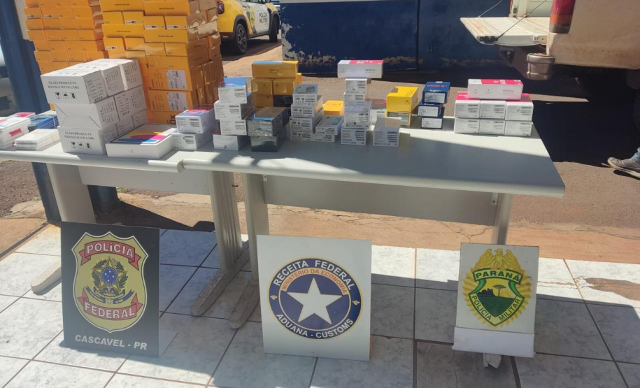 Com apoio de helicóptero, operações da PMPR apreendem drogas e eletrônicos no Oeste