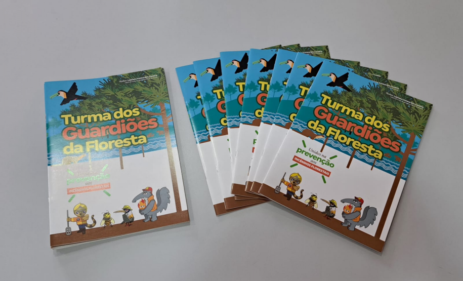 Material educativo é uma parceria do CBMPR e empresas privadas e tem texto de capitã dos bombeiros