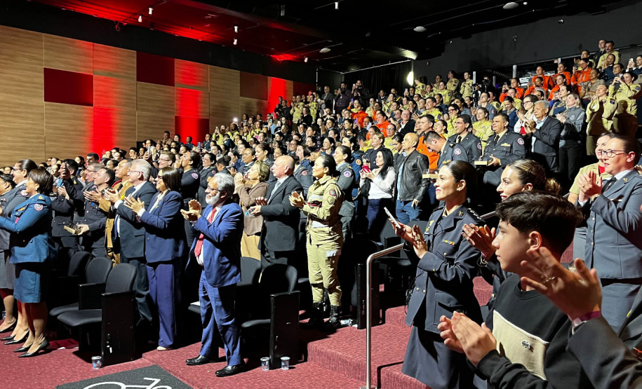Curitiba recebe 10º Encontro Nacional de Bombeiras Militares celebrando 20 anos da entrada das mulheres no CBMPR