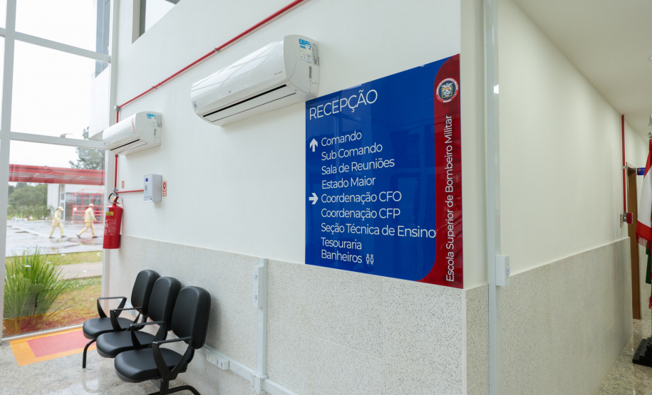 Governo do Paraná inaugura Escola Superior de Bombeiro Militar e entrega 64 novas viaturas na comemoração dos 113 anos da corporação