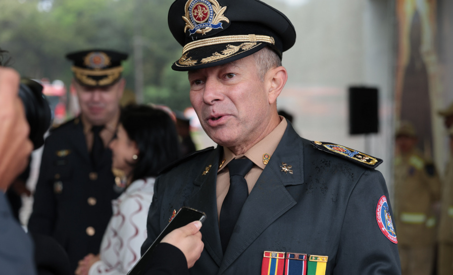 Governo do Paraná inaugura Escola Superior de Bombeiro Militar e entrega 64 novas viaturas na comemoração dos 113 anos da corporação
