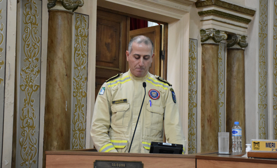 Corpo de Bombeiros Militar do Paraná é homenageado na Câmara Municipal de Curitiba pelos 113 anos de história